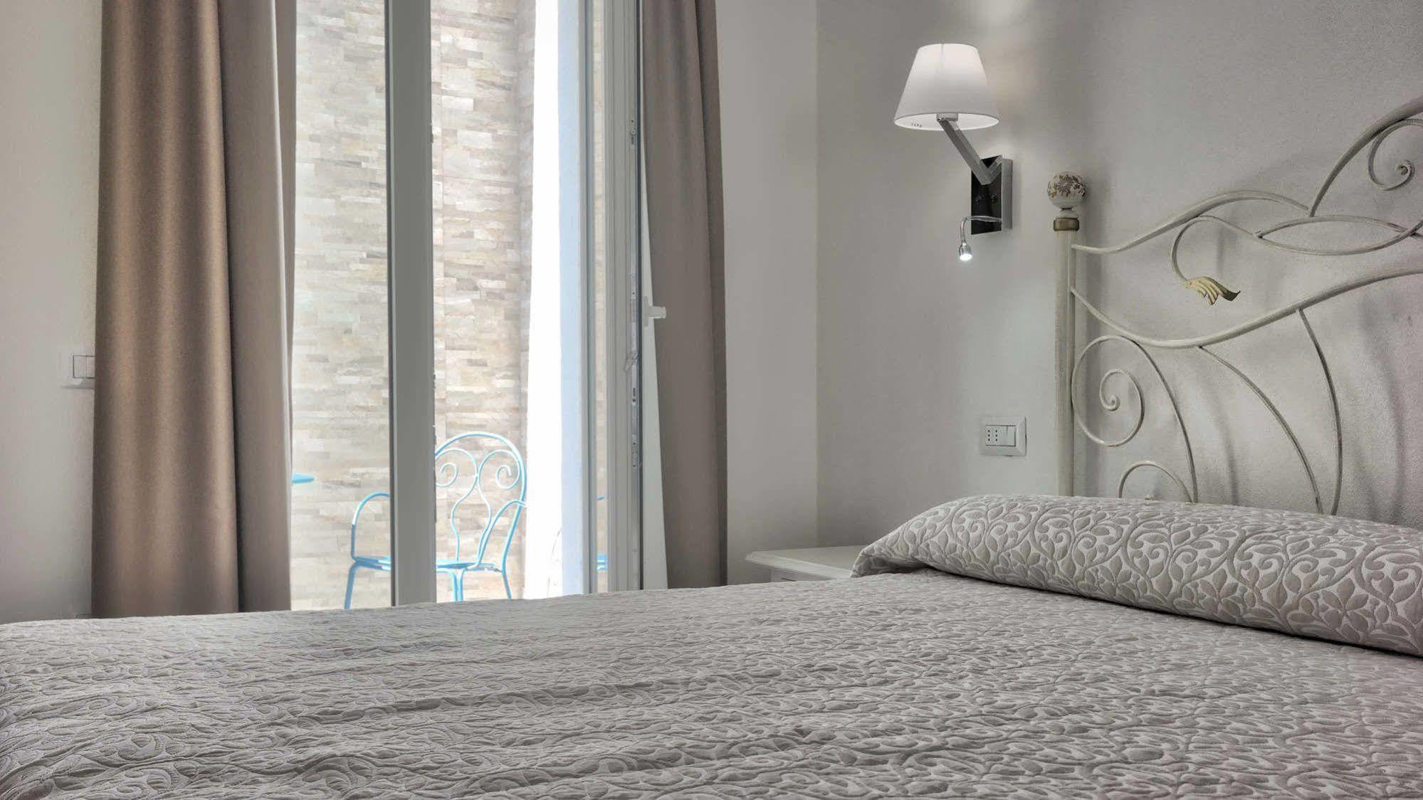 Smart Suite & Apartments Santa Teresa Gallura Eksteriør bilde